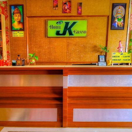 Hotel Jk Grand Єркауд Екстер'єр фото