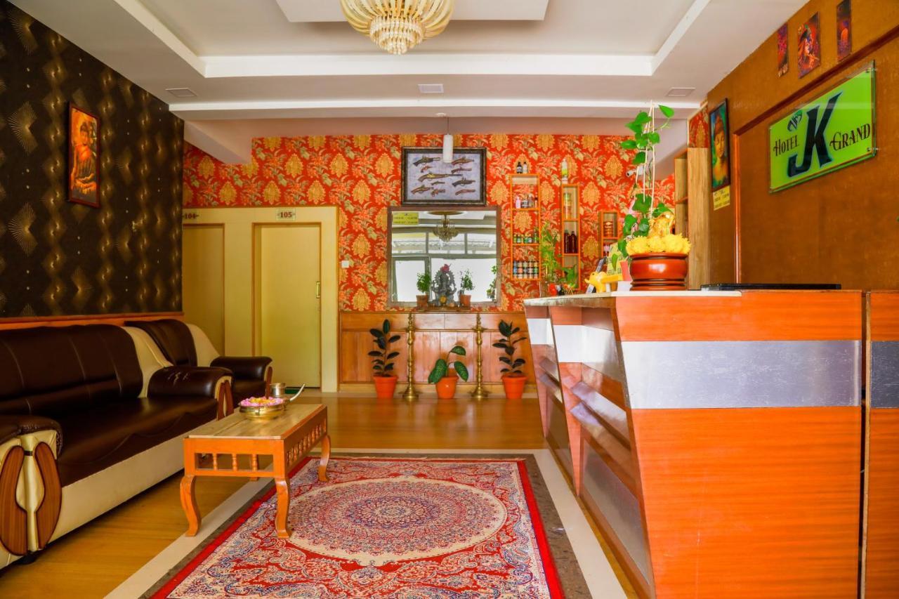 Hotel Jk Grand Єркауд Екстер'єр фото